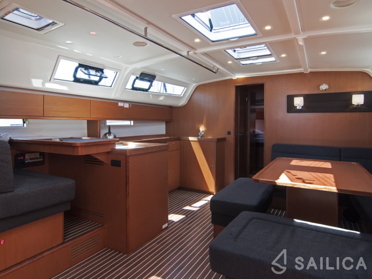Bavaria 51 Cruiser - Yacht Charter Sailica
