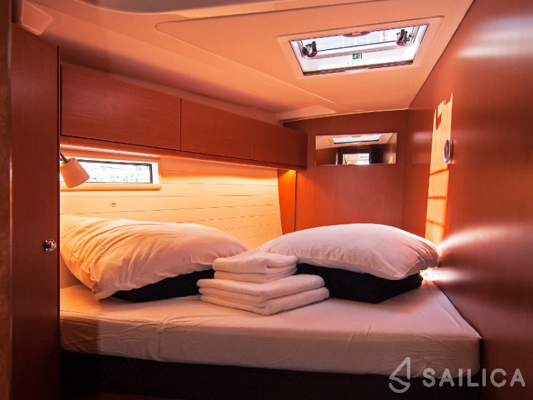 Bavaria 51 Cruiser - Yacht Charter Sailica