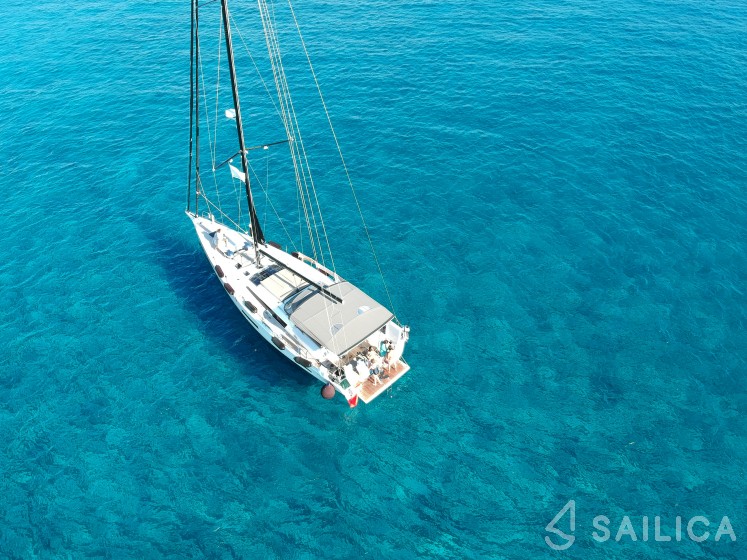 Dufour 56 Exclusive - Yacht Charter Sailica