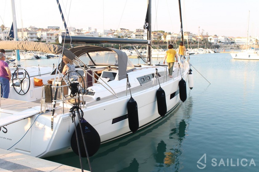 Dufour 56 Exclusive - Yacht Charter Sailica