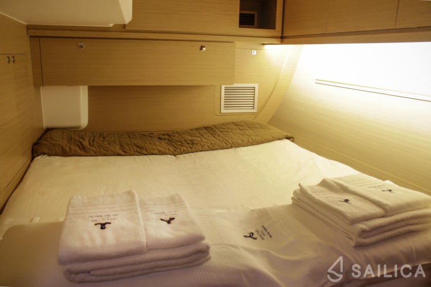 Dufour 56 Exclusive - Yacht Charter Sailica