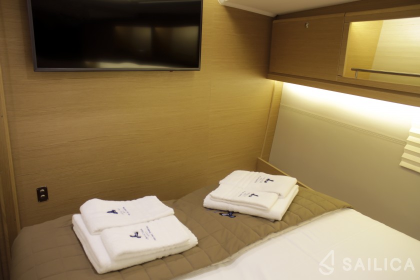 Dufour 56 Exclusive - Yacht Charter Sailica