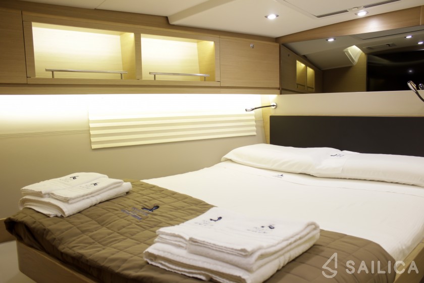 Dufour 56 Exclusive - Yacht Charter Sailica
