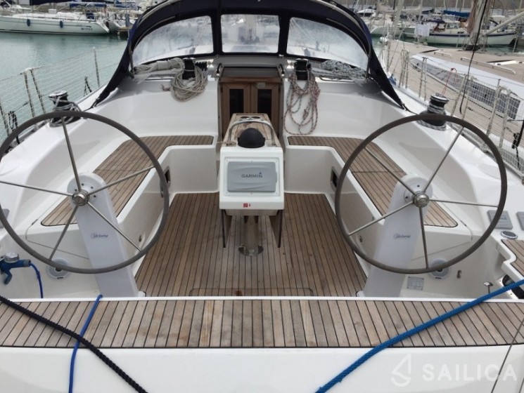 Bavaria Cruiser 51 - Yacht Charter Sailica