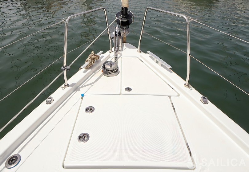 Oceanis 46.1 - Yacht Charter Sailica