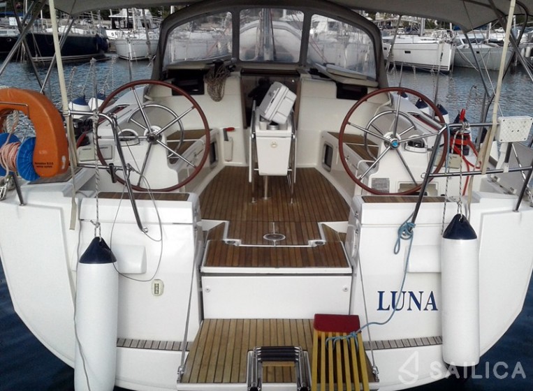 Sun Odyssey 439 - Yacht Charter Sailica