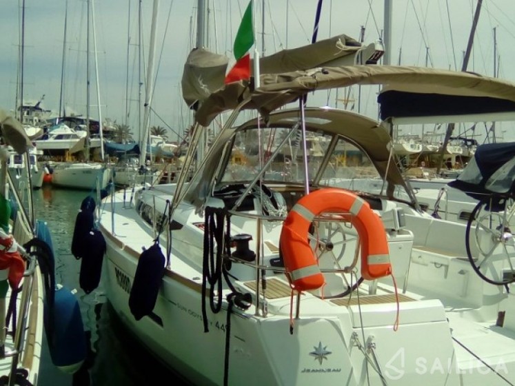 Sun Odyssey 449 - Yacht Charter Sailica