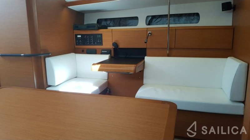 Sun Odyssey 449 - Yacht Charter Sailica