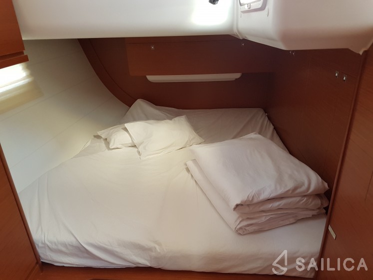Dufour 512 Grand Large - Yacht Charter Sailica