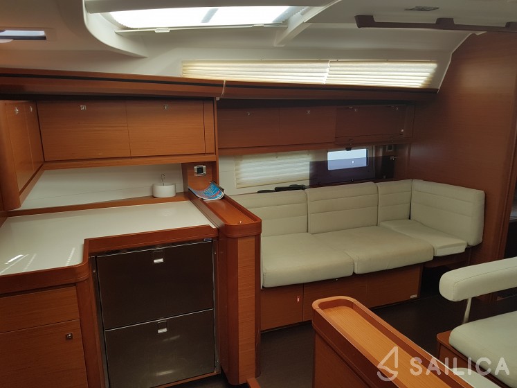 Dufour 512 Grand Large - Yacht Charter Sailica