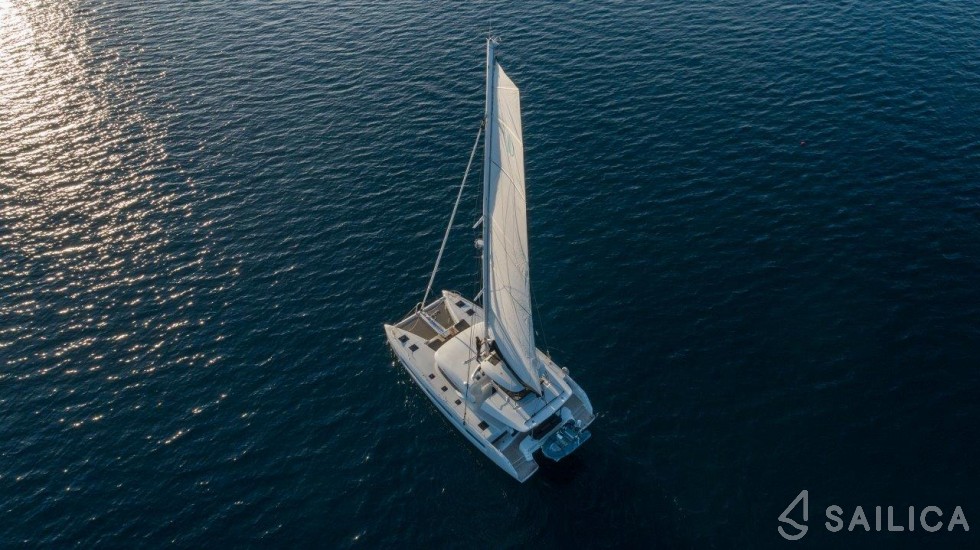 Lagoon 50 - Yacht Charter Sailica