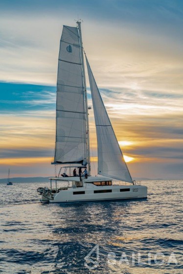 Lagoon 50 - Yacht Charter Sailica