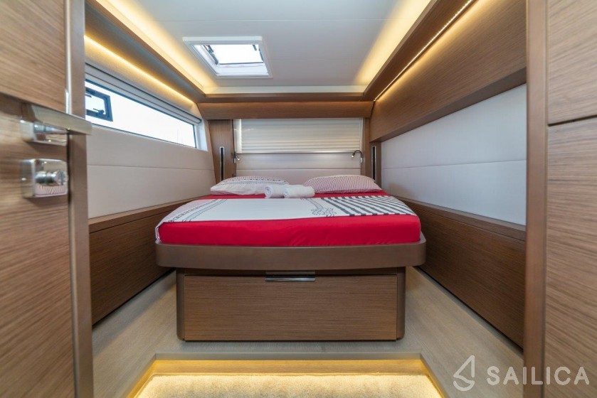 Lagoon 50 - Yacht Charter Sailica