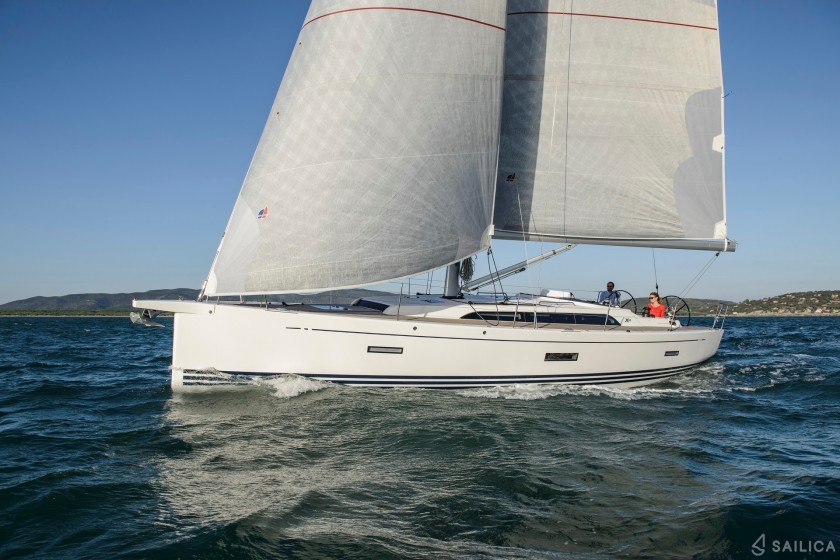X 4-3 - Yacht Charter Sailica