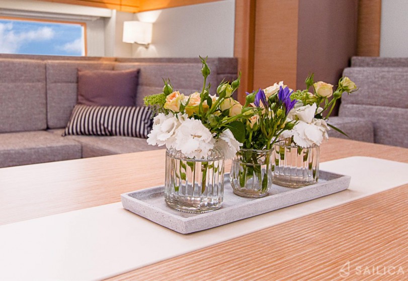 Hanse 548 - Yacht Charter Sailica
