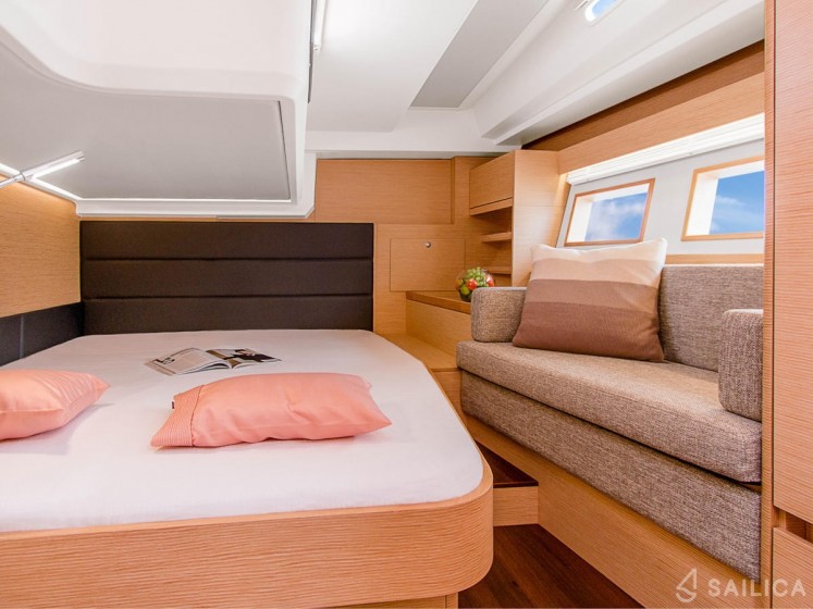 Hanse 548 - Yacht Charter Sailica