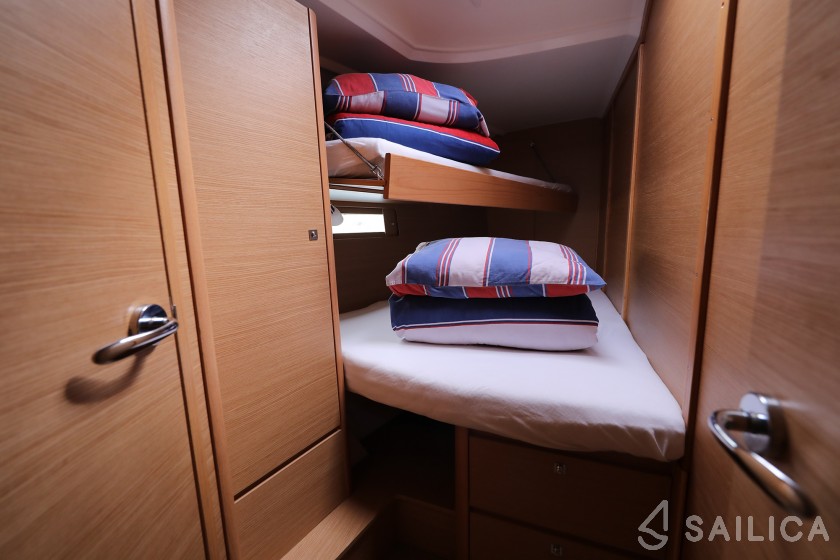 Dufour 460 GL - Yacht Charter Sailica