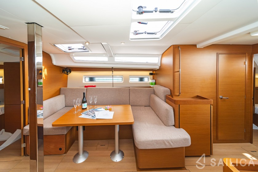 Sun Odyssey 440 - Yacht Charter Sailica
