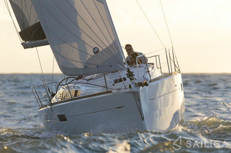 Sun Odyssey 349 - Yacht Charter Sailica
