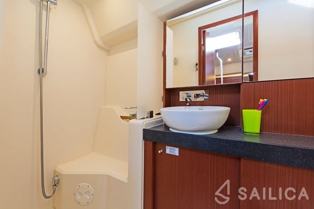 Hanse 455 - Yacht Charter Sailica