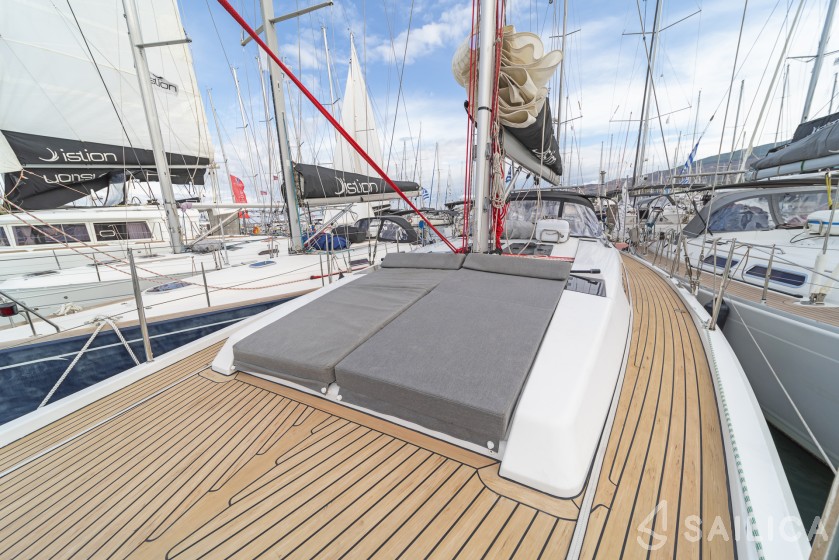 Hanse 455 - Yacht Charter Sailica