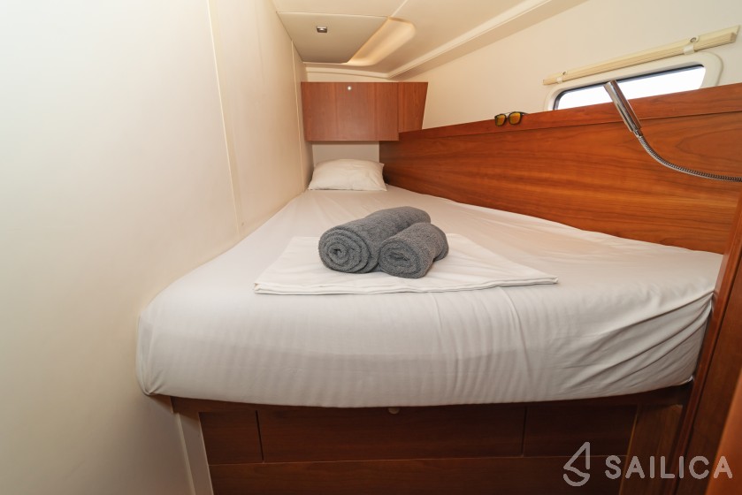 Hanse 455 - Yacht Charter Sailica