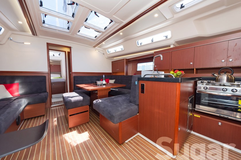 Hanse 455 - Yacht Charter Sailica