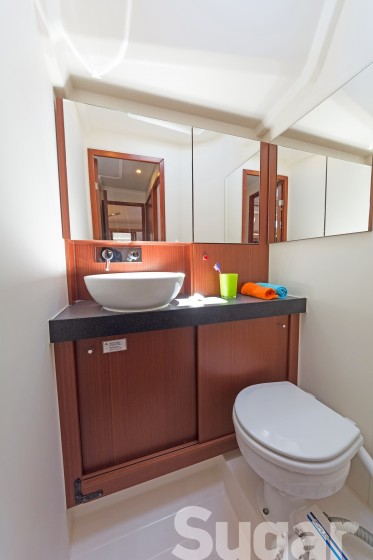 Hanse 455 - Yacht Charter Sailica