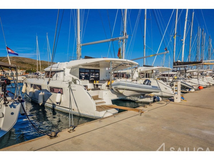 Lagoon 50 - Yacht Charter Sailica