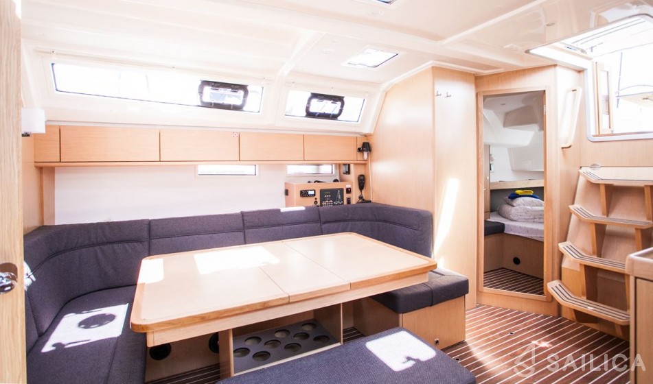 Bavaria 46 Cruiser - Yacht Charter Sailica