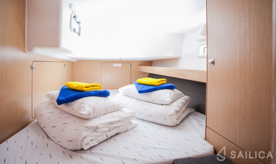 Bavaria 46 Cruiser - Yacht Charter Sailica