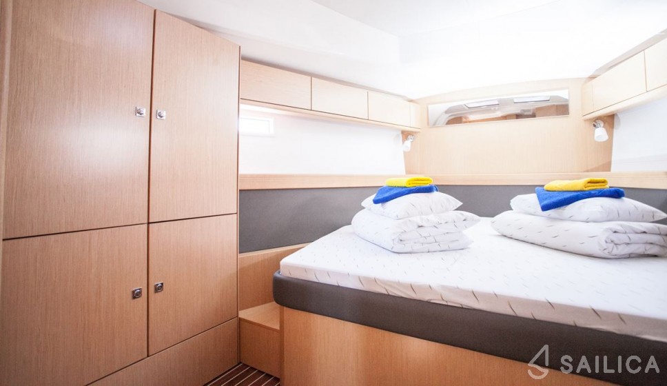 Bavaria 46 Cruiser - Yacht Charter Sailica