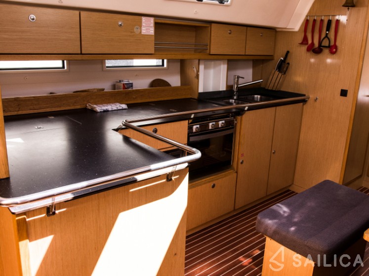 Bavaria Cruiser 45 - Yacht Charter Sailica