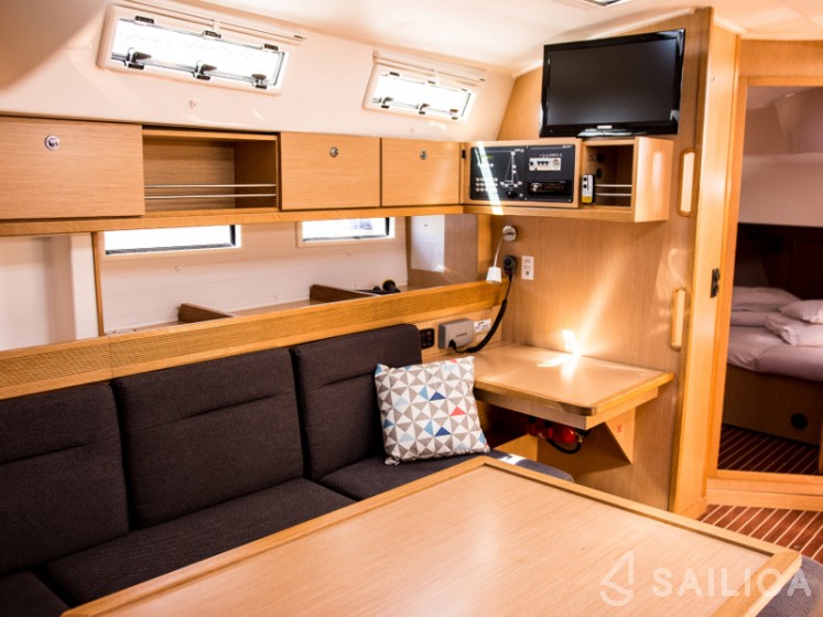 Bavaria Cruiser 45 - Yacht Charter Sailica