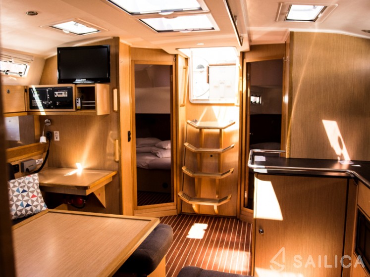 Bavaria Cruiser 45 - Yacht Charter Sailica