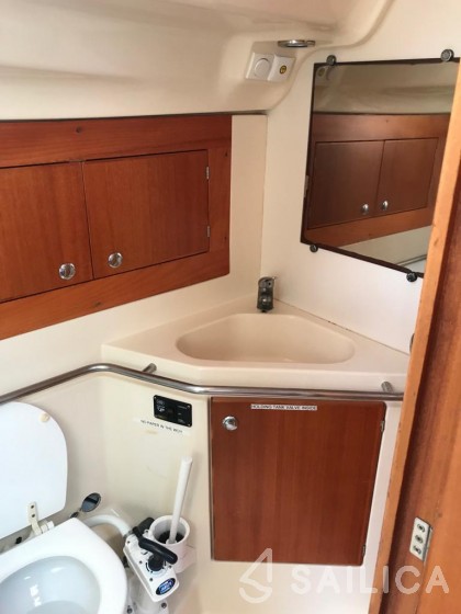 Elan 434 Impression - Yacht Charter Sailica