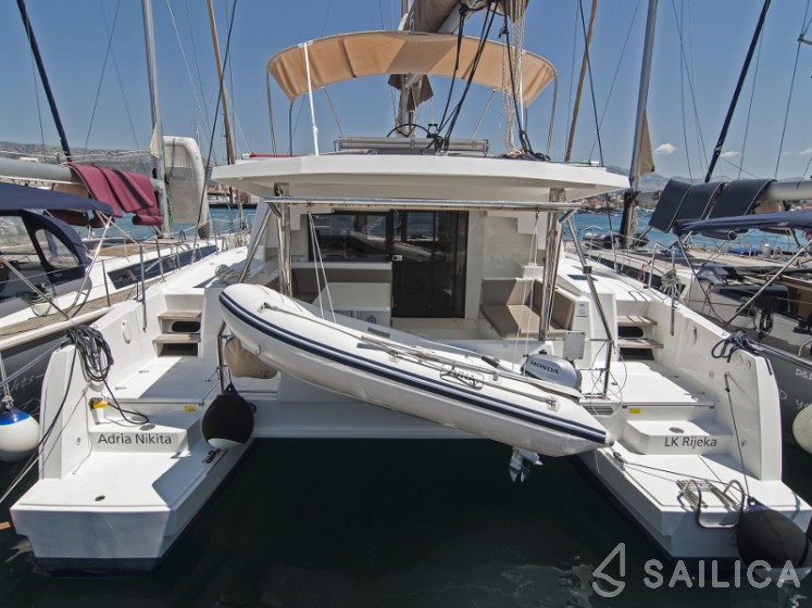 Bali 4.5 - Yacht Charter Sailica