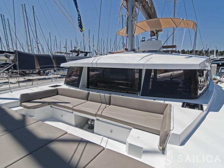 Bali 4.5 - Yacht Charter Sailica