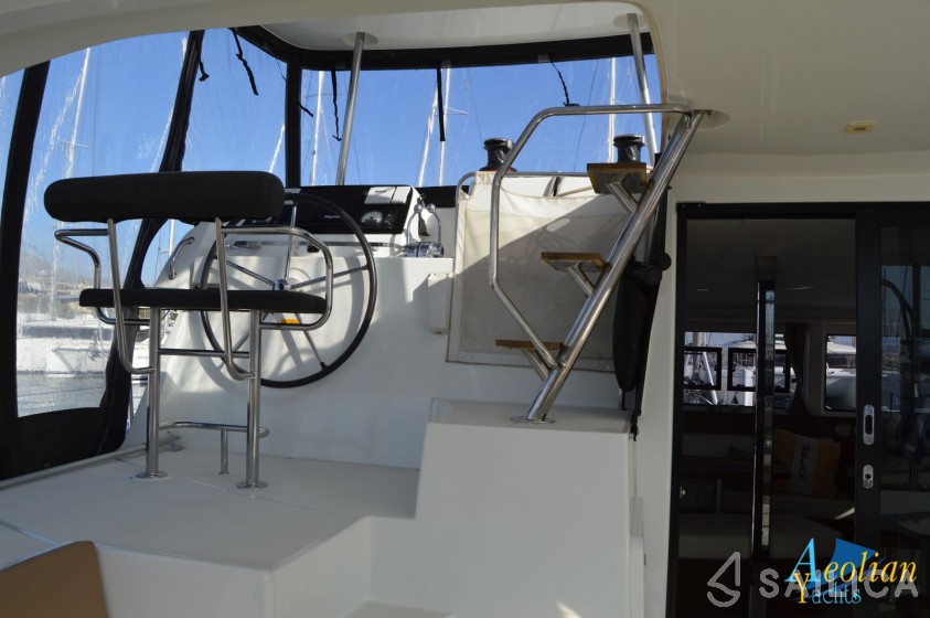 Lagoon 42 - Yacht Charter Sailica