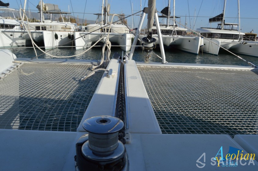 Lagoon 42 - Yacht Charter Sailica