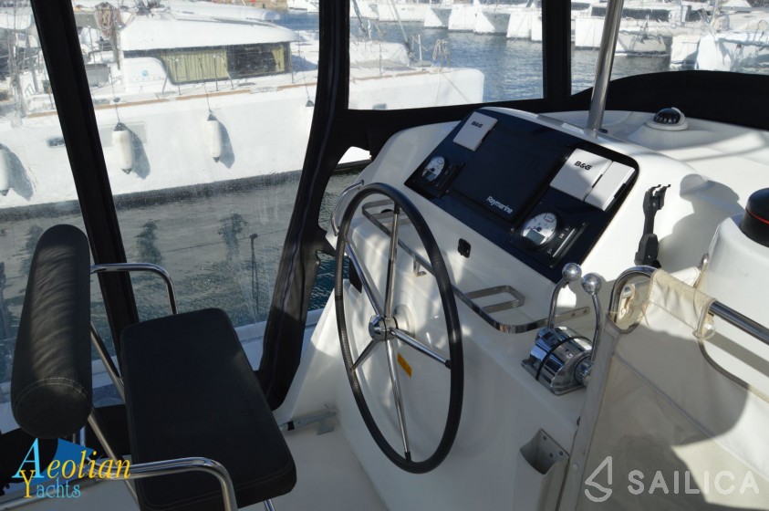 Lagoon 42 - Yacht Charter Sailica
