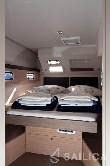 Bali 4.5 - 4 + 2 cab. - Yacht Charter Sailica