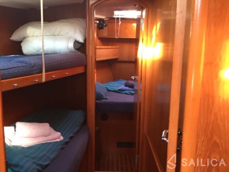 Sun Odyssey 54DS - Yacht Charter Sailica