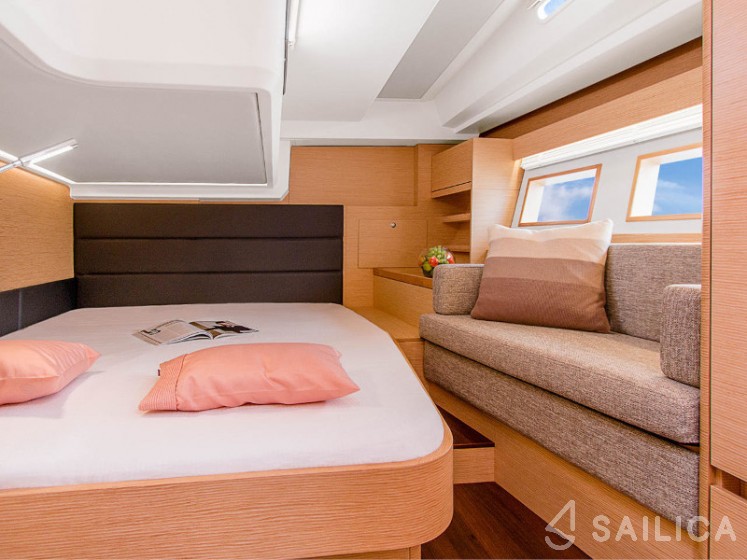 Hanse 548 - Yacht Charter Sailica