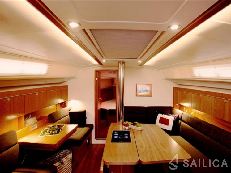 Hanse 415 - Yacht Charter Sailica