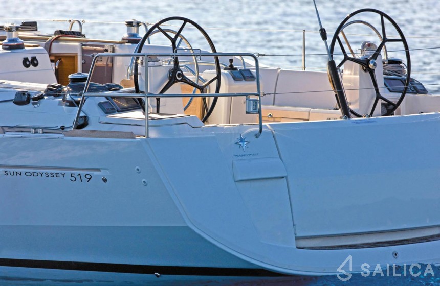 Sun Odyssey 519 - Yacht Charter Sailica