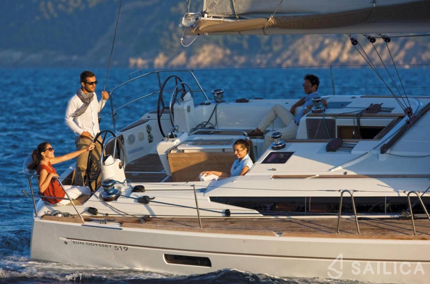 Sun Odyssey 519 - Yacht Charter Sailica