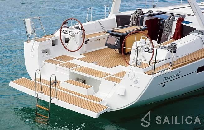 Oceanis 48 - Yacht Charter Sailica