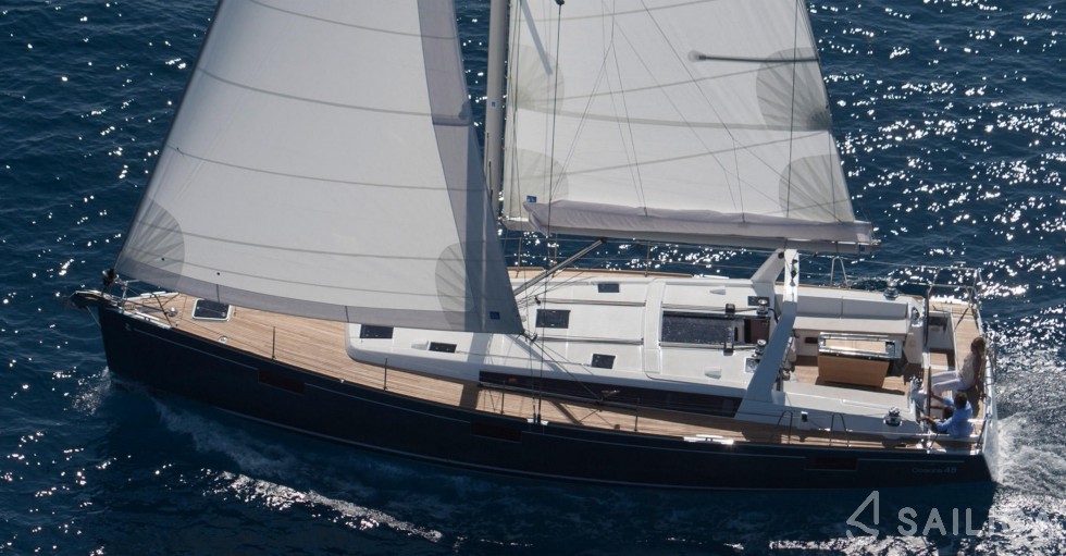 Oceanis 48 - Yacht Charter Sailica