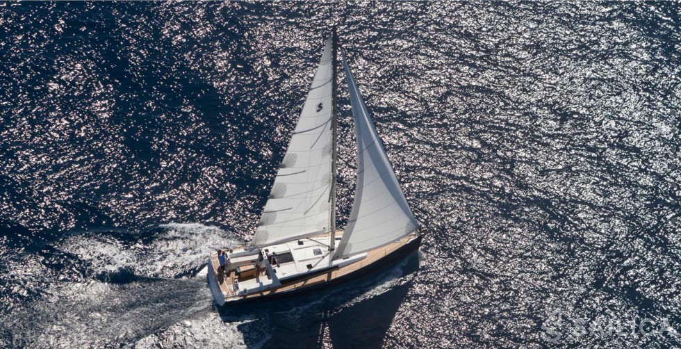 Oceanis 48 - Yacht Charter Sailica
